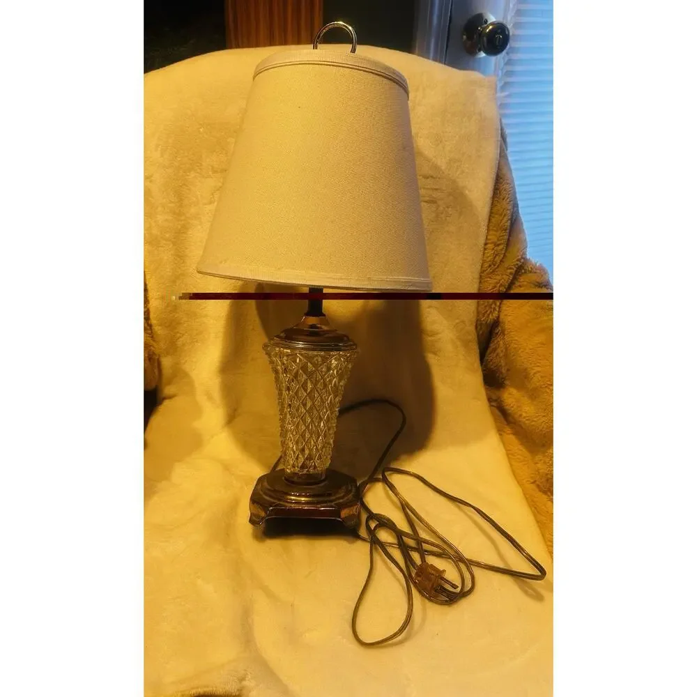 Vtg Crystal Cut Glass Table Lamp Brass Base Hollywood Regency Style Numbered 415